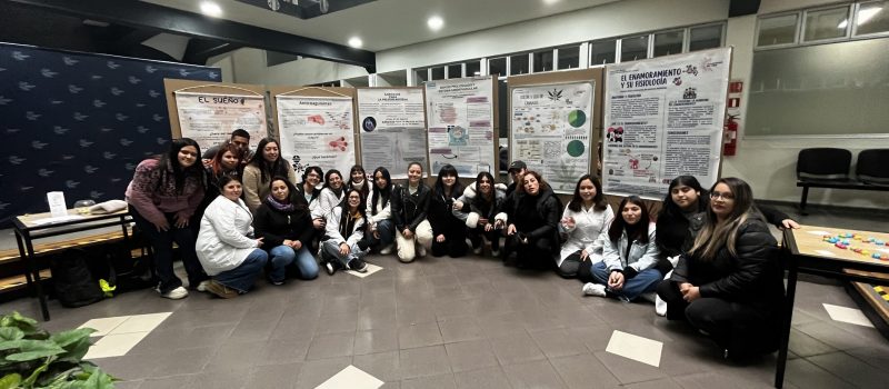 UDALBA Santiago: Estudiantes de Medicina y Enfermería presentaron investigaciones sobre inmunología y fisiología