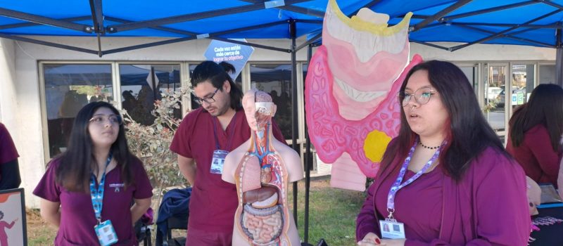 UDALBA La Serena: Estudiantes difunden importancia de las y los tecnólogos médicos en patologías oncológicas